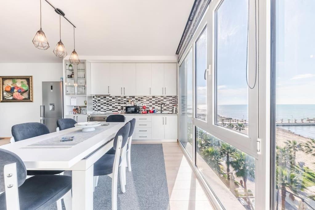 Seaview Luxury Suite By Ps Golem  Zewnętrze zdjęcie